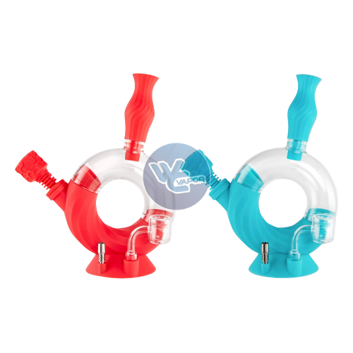 The Ooze Ozone Water Pipe Nectar Collector is a 4-in-1 product that's perfect for bongs, dab rigs, and on-the-go smoking. Includes Armor Bowl and thermal quartz banger for versatile use.