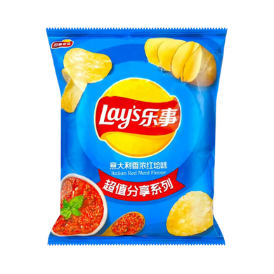 Lay's Italian Red Meat Chips offer a tantalizing blend of fresh spaghetti sauce and ground meat flavors, bringing the taste of Italy to your palate. Experience the perfect fusion of rich marinara and succulent meat in every crispy chip, for a satisfying burst of salty deliciousness.