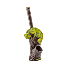 Load image into Gallery viewer, Hand Carved Resin Pipes
